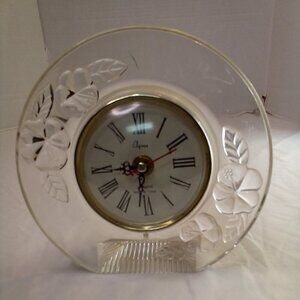 Vintage Elegance Mantle Clock Clear Floral Design Tested Working